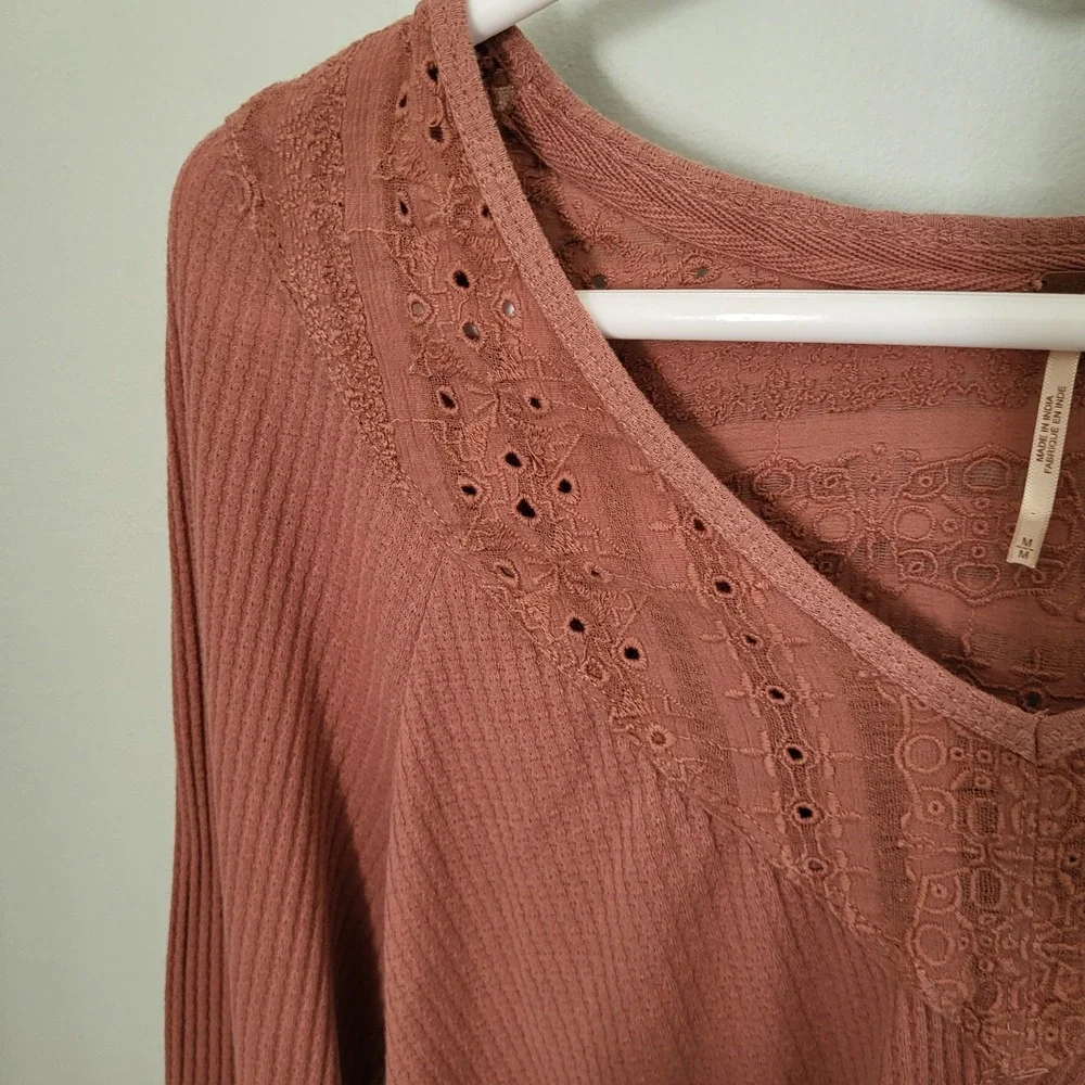 Free People Parisian Nights Women Med Bell Sleeves Boho Terracotta Rose V‎ Neck